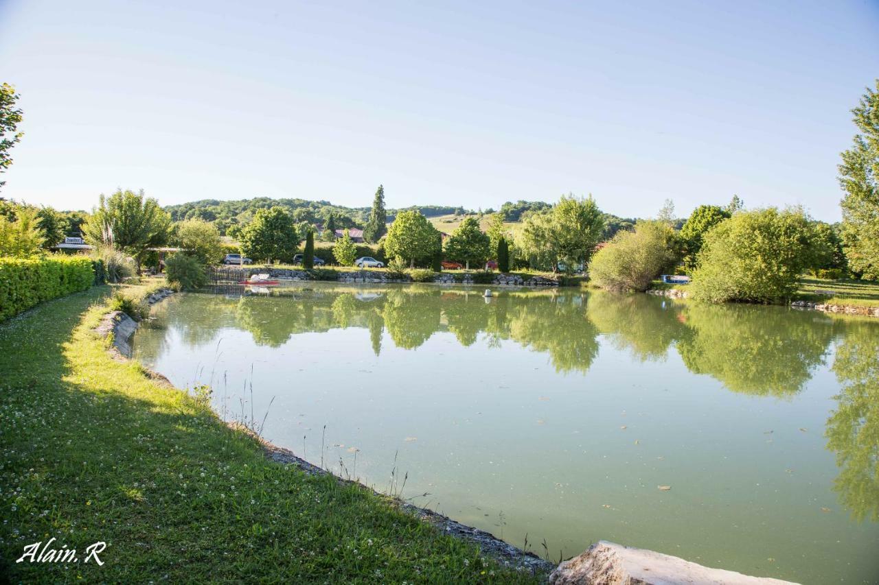 Paradise Challets And Camping Hotel Sarrecave Eksteriør billede