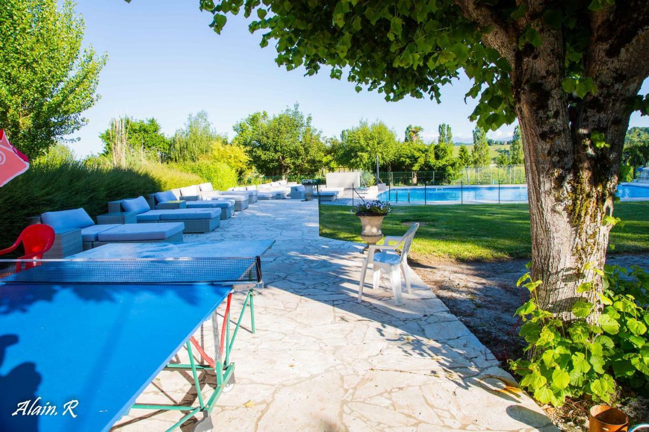Paradise Challets And Camping Hotel Sarrecave Eksteriør billede