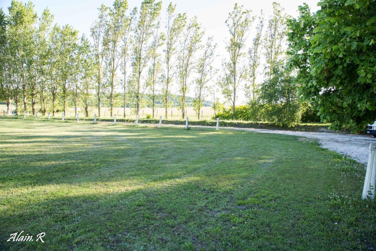 Paradise Challets And Camping Hotel Sarrecave Eksteriør billede